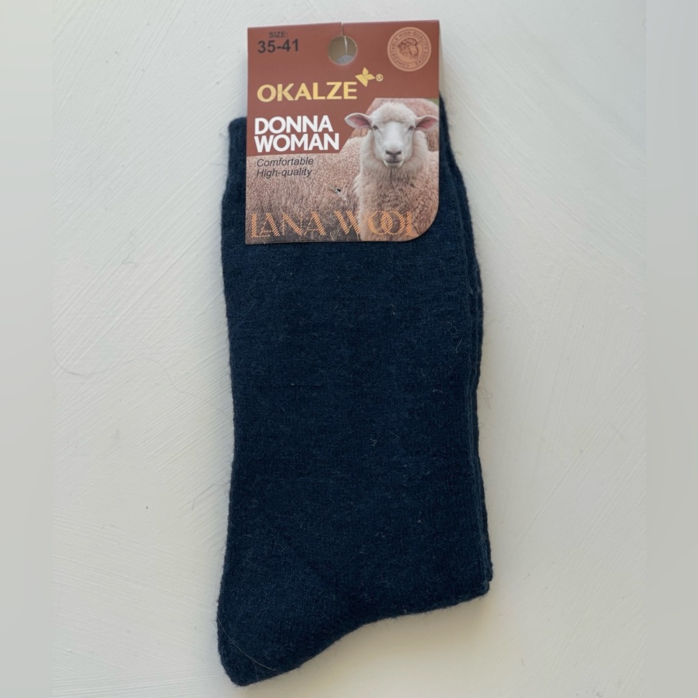 Wool socks. Size 35-41. New. Italy. Dark blue color.